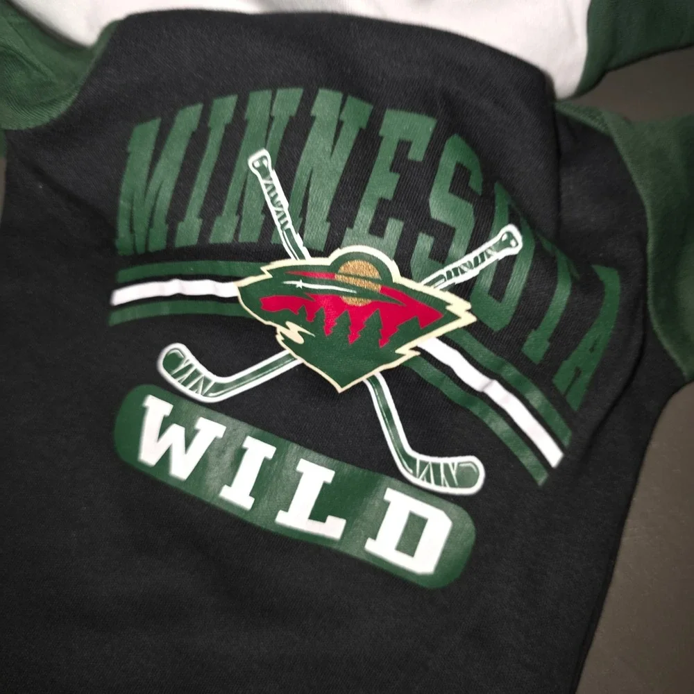 NHL Minnesota Wild 3 Piece Bodysuit Set Green White Black 0-3M